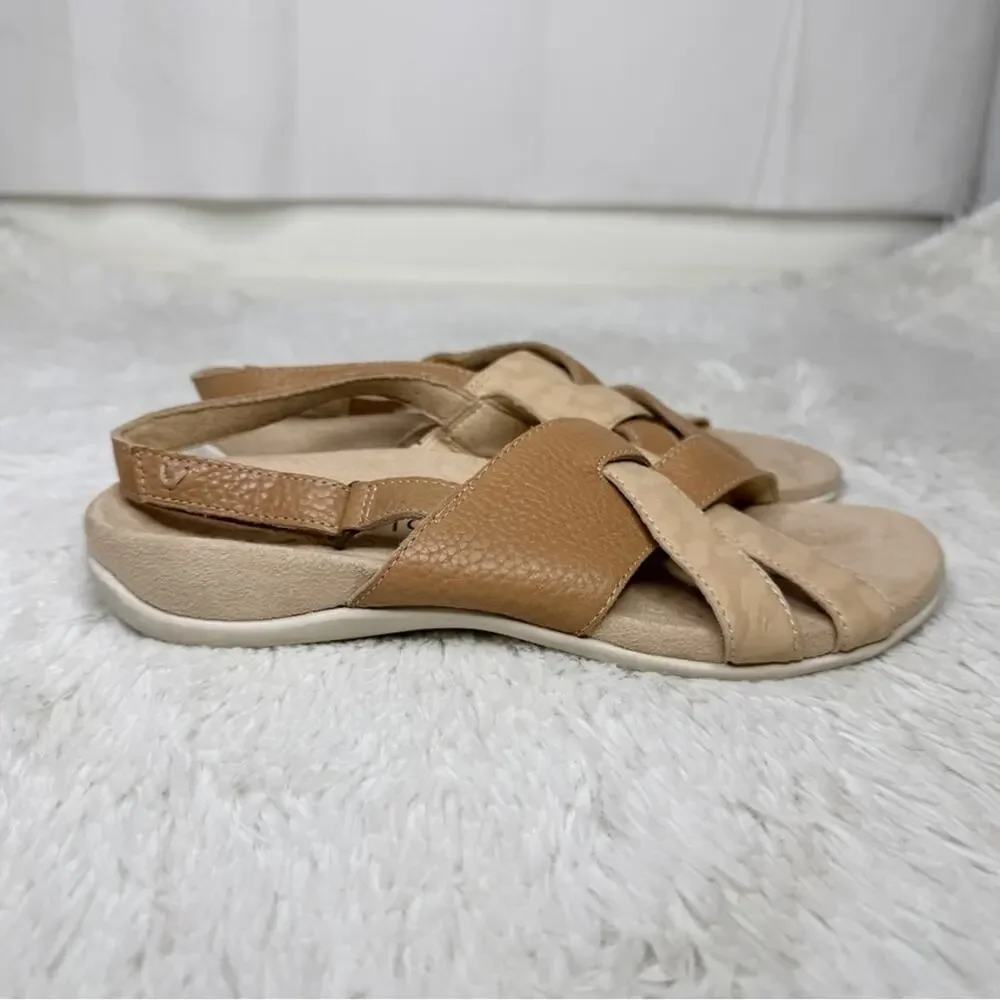 VIONIC / Eira tan brown cheetah printed strappy comfort sandals / 8 WIDE